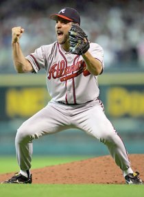 Smoltz_closer_sm.jpg